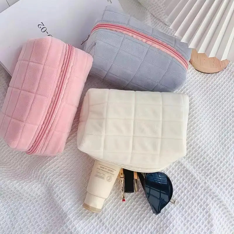 Solid Fur Cosmetic Storage Bag Large Women Zipper Makeup Organizer Handbag Stationery Pencil Case Travel Make Up Toiletry Punch